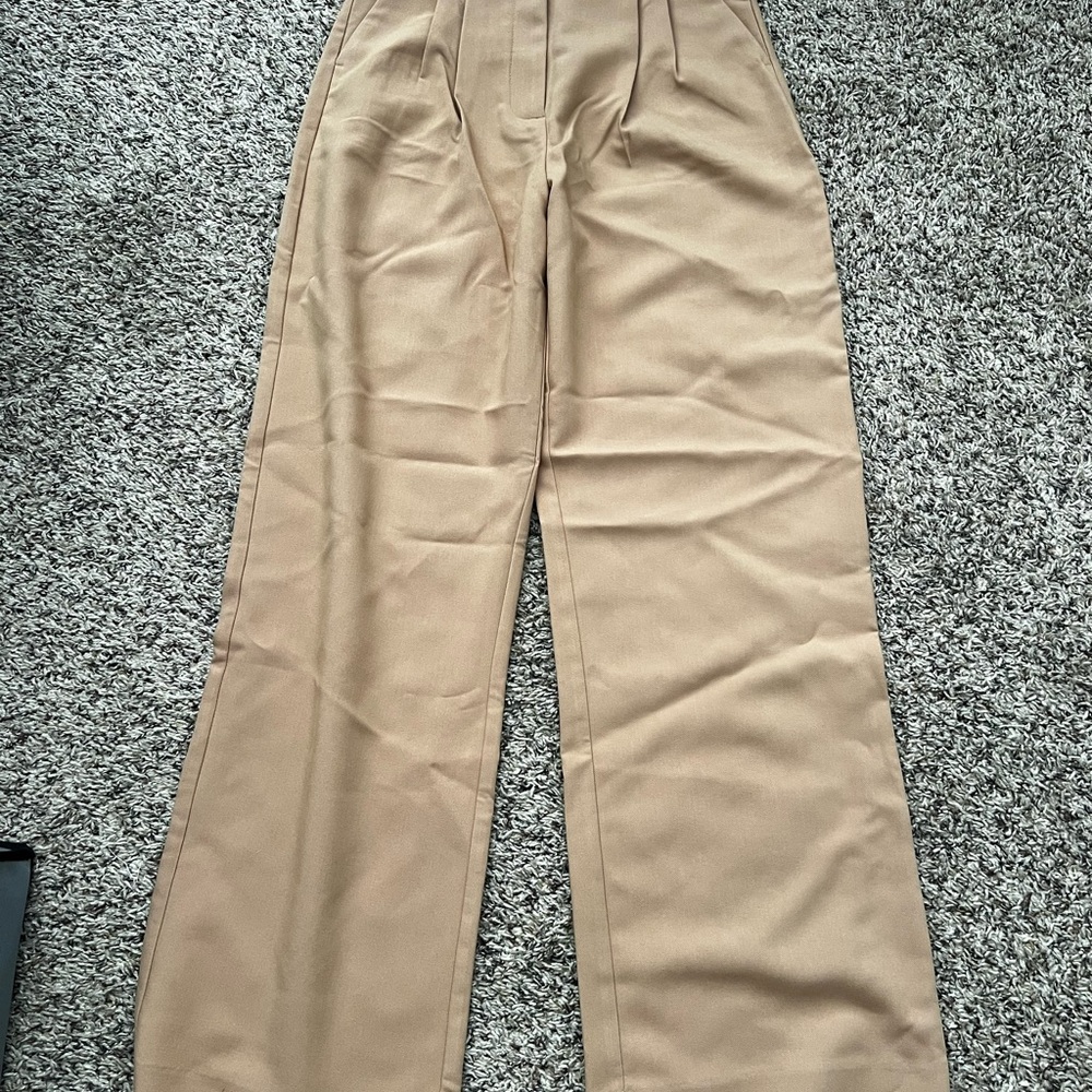 Abercrombie & Fitch Classic Tan Dress Pants